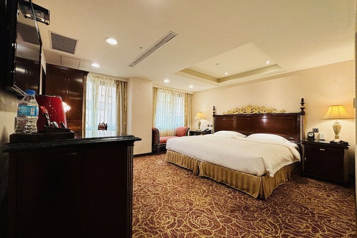 Room 39 of 216