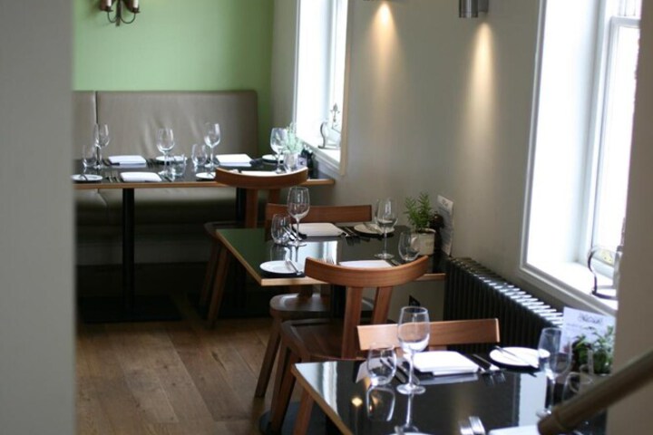 Dining 37 of 61