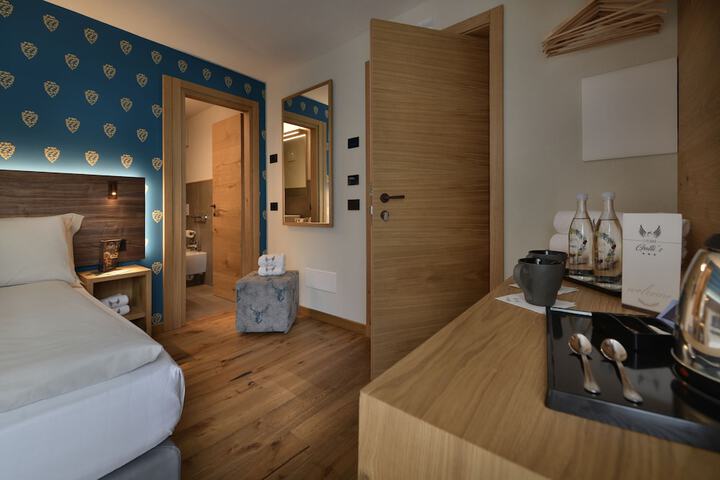 Room 20 of 131