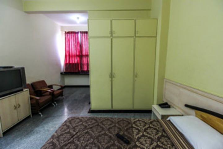 TRANSIT LIVING BANASHANKARI