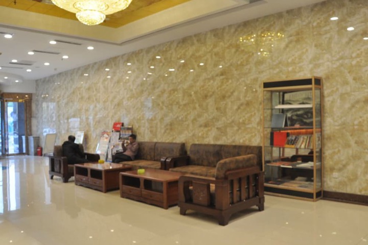 Hotel Interior 4 of 28