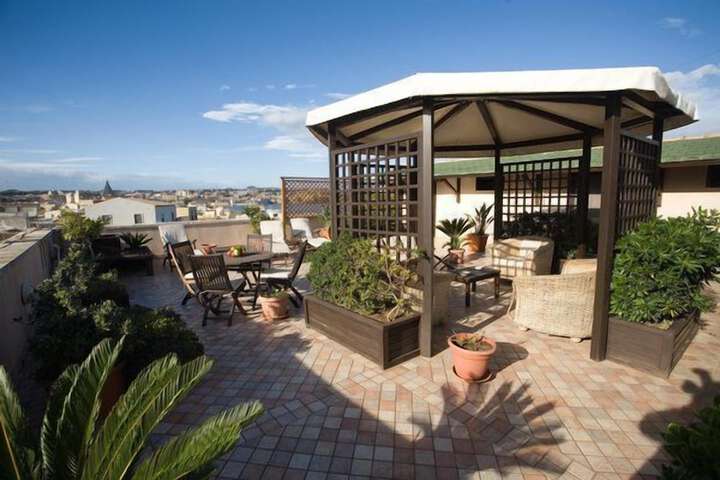 Terrace/Patio 39 of 43