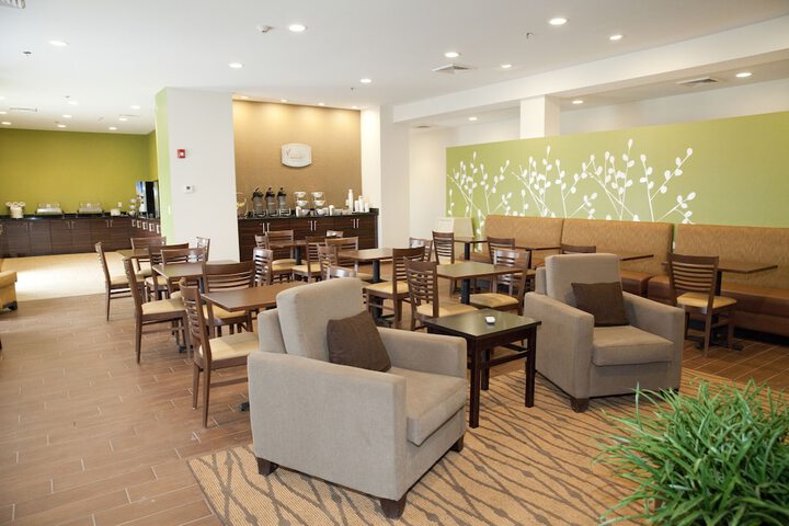 Breakfast area