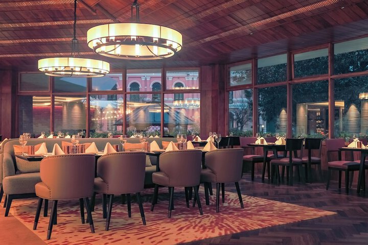 Dining 90 of 145