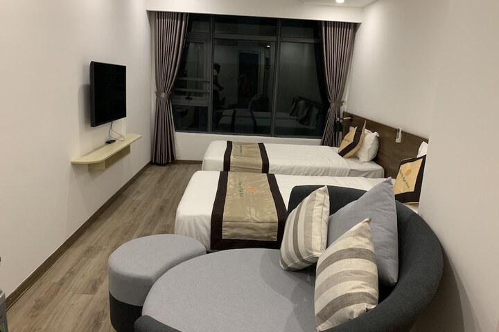 Room 7 of 39