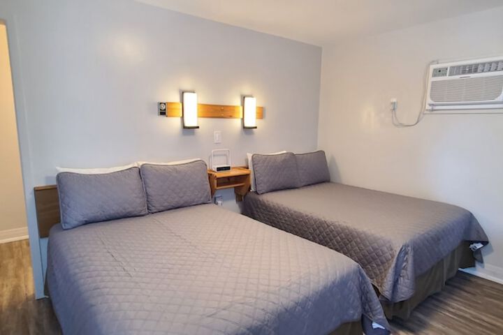 Room 8 of 46