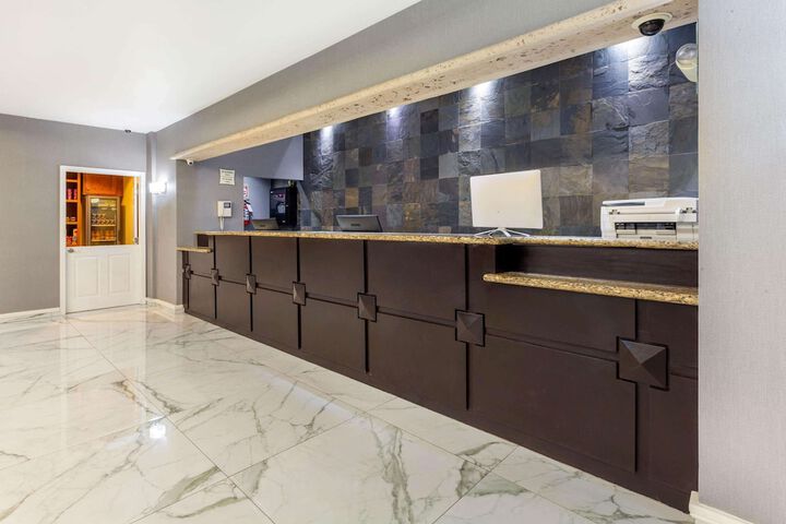 Hotel Interior 3 of 28