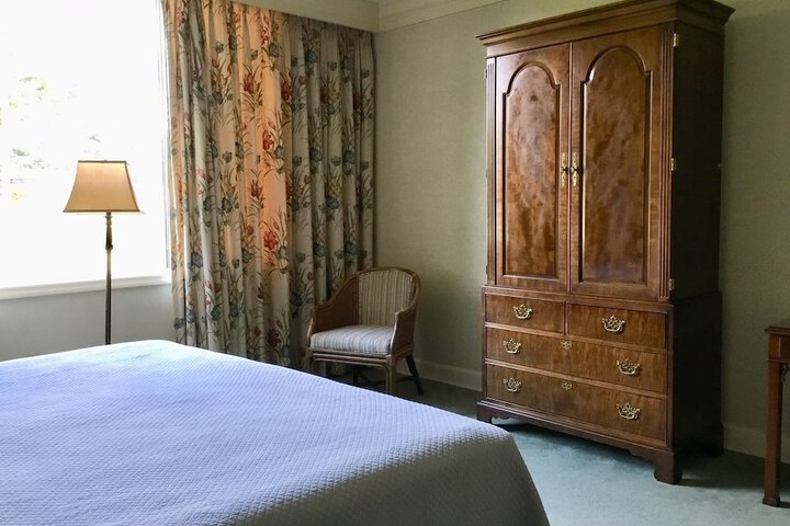Room 14 of 72