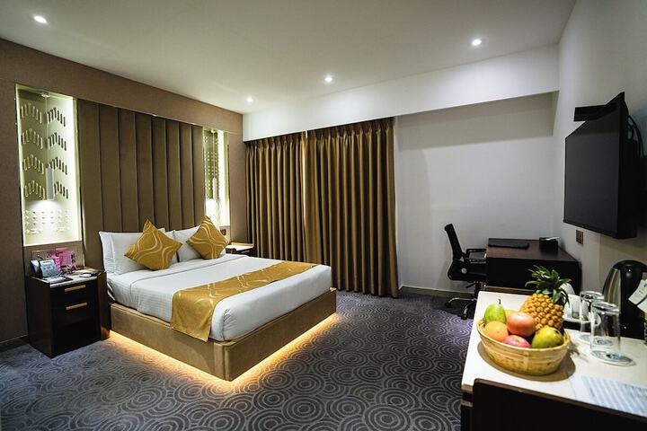 Room 8 of 55