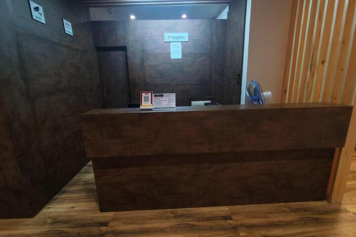 COMFORT STAY LUXURY ROOMS