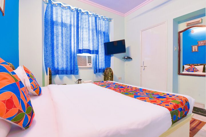 Room 20 of 32