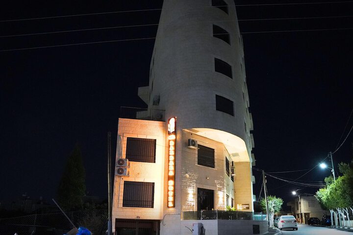 Hotel 35 of 37