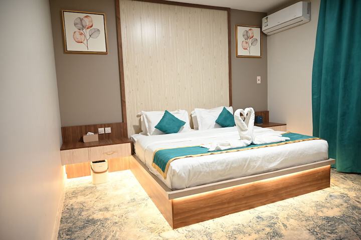 Room 30 of 61