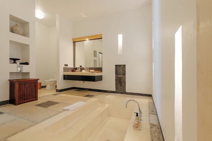 Bath Photo