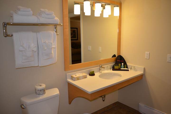 Room 13 of 61