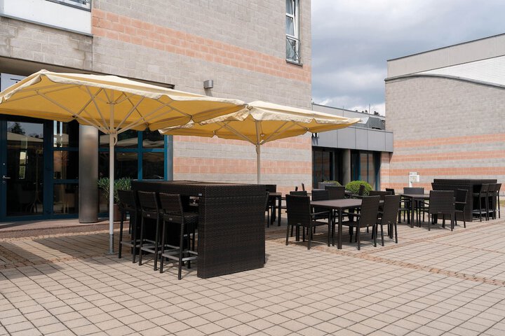 Sundeck 71 of 74