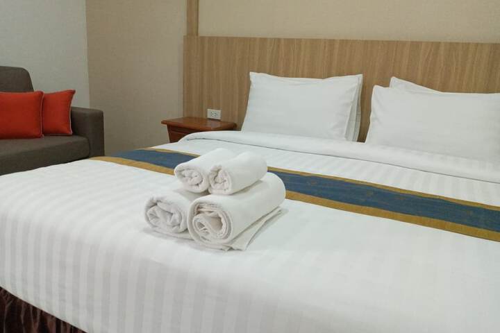 Room 21 of 57