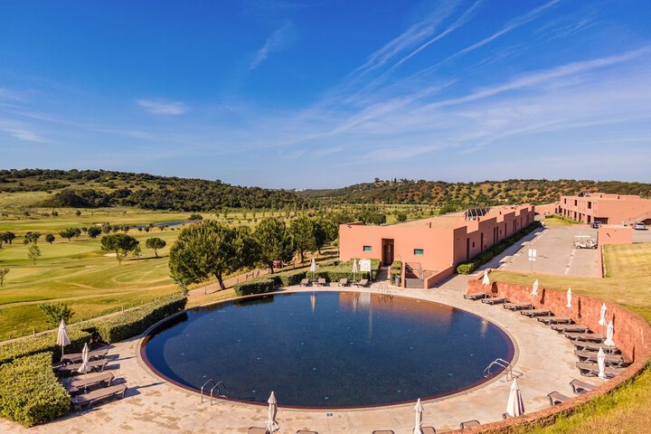 Pools & Facilities