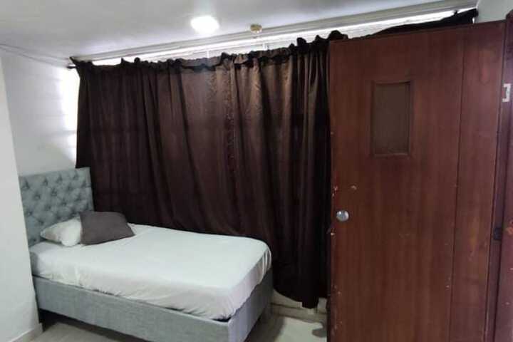 Room 2 of 9