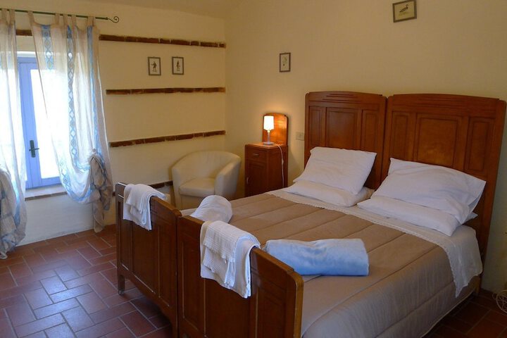 Room 44 of 52