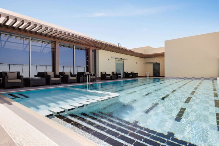 Pool 33 of 58