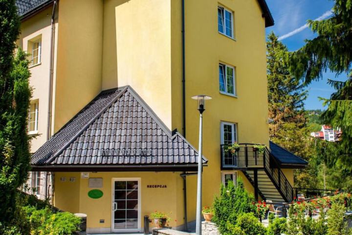 Hotel 58 of 58
