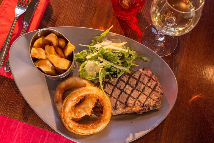 Dining Photos