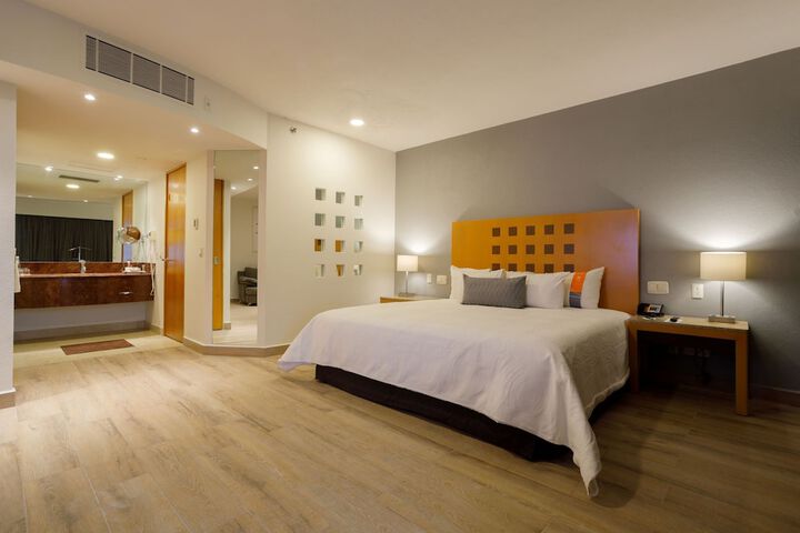 Room 19 of 51
