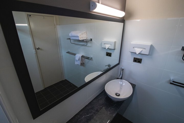 Room 20 of 42