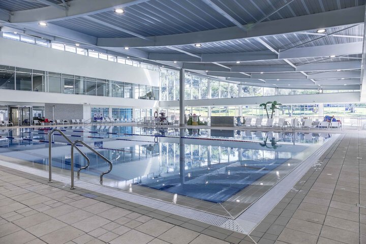 Pool Hotel