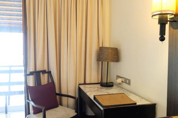 Room 29 of 144