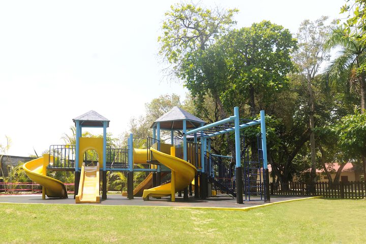 Children's play area - outdoor