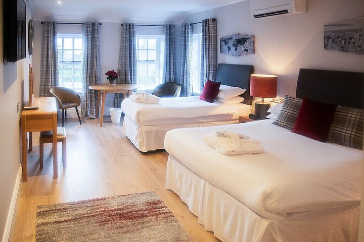 Room 8 of 36