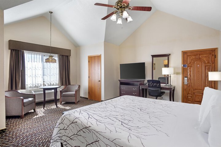 Room 13 of 62