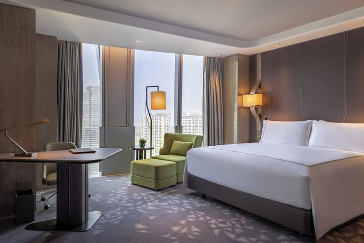 Room 21 of 84