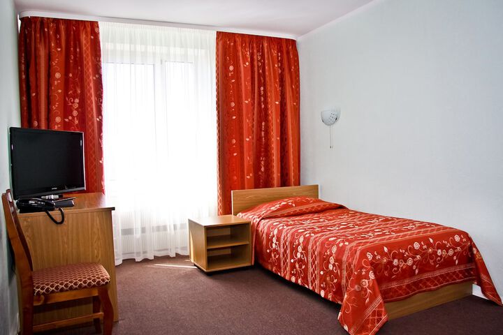 Room 8 of 39