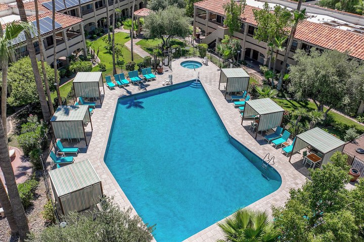 Pool 31 of 55