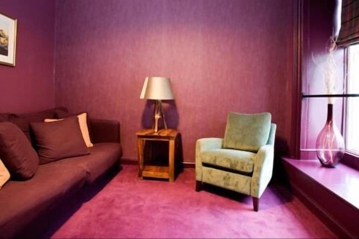 Room 30 of 39