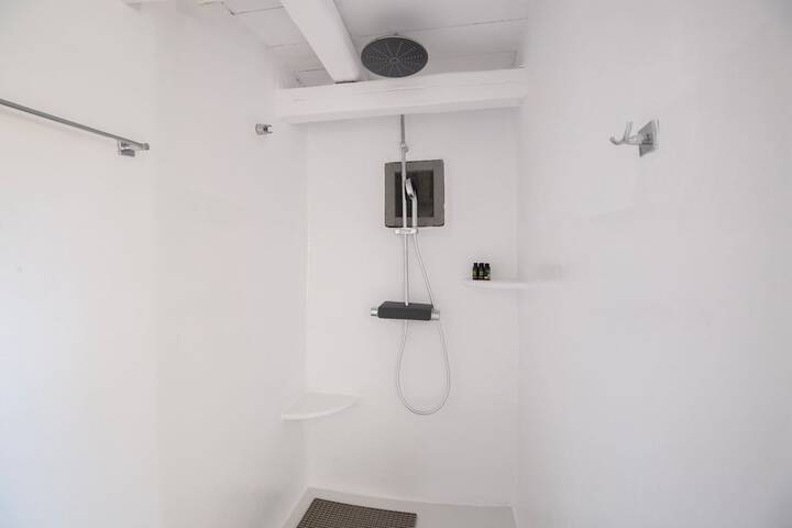Room 88 of 123