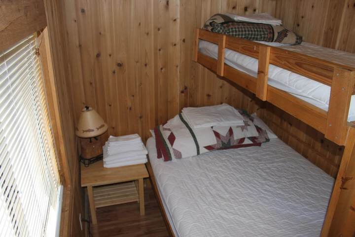 Room 5 of 64