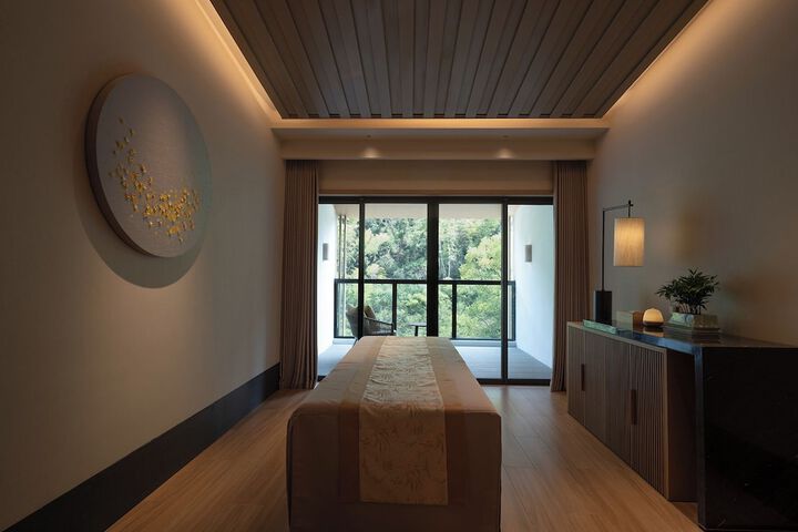 Spa 61 of 103