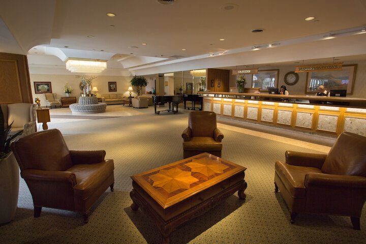 Guest Lobby