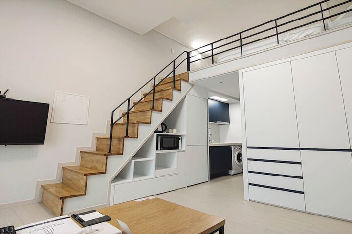 Room 4 of 29