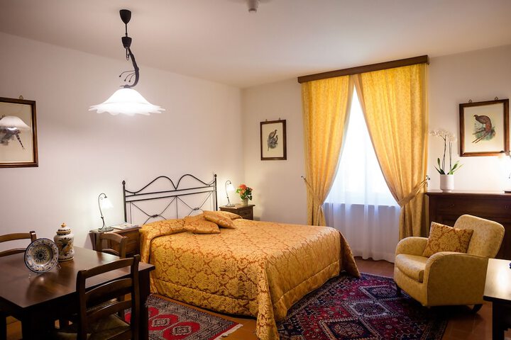 Room 8 of 23