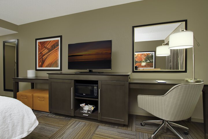 1 King Bed with Sofa Bed (9 of 20)