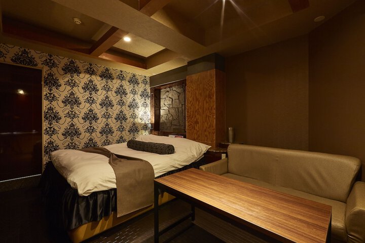 Room 24 of 70