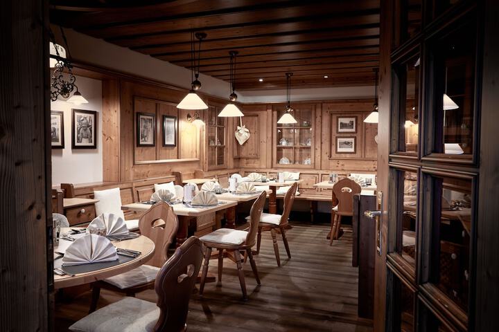 Dining 59 of 73