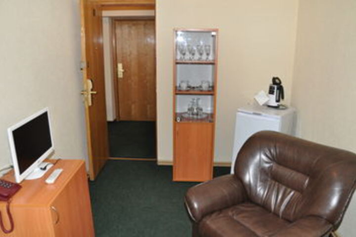 Room 42 of 58