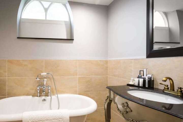 Bath Photo