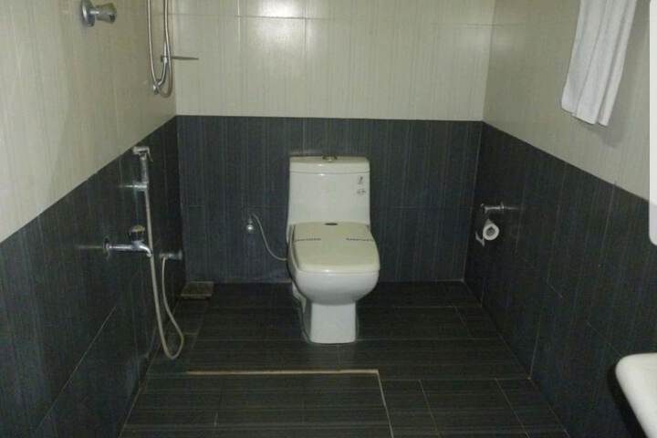 Room 40 of 74